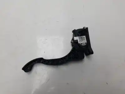 Second-hand car spare part accelerator pedal for citroen c4 picasso 2.0 16v cat (rfj / ew10a) oem iam references 9674829780