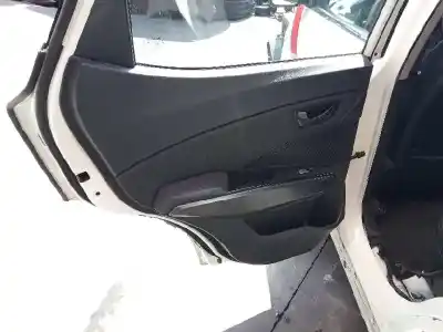 Автозапчастина б/у замок дверей заднього лівого для ssangyong xlv 1.6 cat 128 cv / 94 kw посилання на oem iam 7131035001  