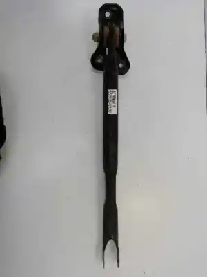Peça sobressalente para automóvel em segunda mão braço de suspensão traseiro inferior direito por land rover freelander (lr2) 2.2 td4 cat 150 cv / 110 kw referências oem iam 