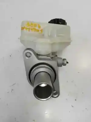 Peça sobressalente para automóvel em segunda mão bomba de travões por land rover freelander (lr2) 2.2 td4 cat 150 cv / 110 kw referências oem iam 03350885571