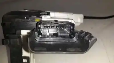 Second-hand car spare part left front door lock for citroen c3 collection oem iam references   