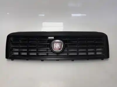 Second-hand car spare part front grille for fiat doblo monospace (119_, 223_) 1.3 jtd oem iam references 735395576