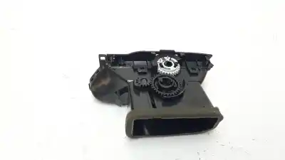 Автозапчастина б/у аераційна решіта для opel corsa e (x15) 1.4 (08 68) посилання на oem iam 13384932  