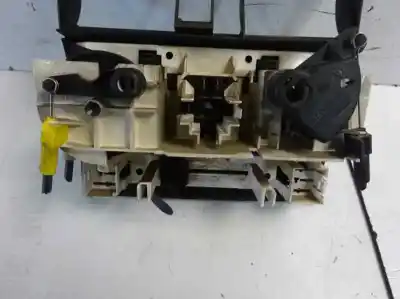 Second-hand car spare part heating / air conditioning control panel for opel combo (corsa b) cargo oem iam references 90386823  