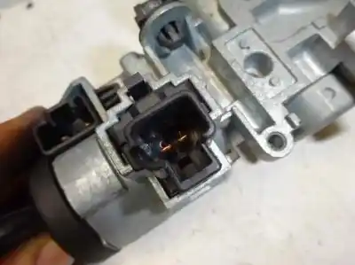 Second-hand car spare part ignition switch for mazda premacy (cp) td active oem iam references   