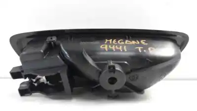 Tweedehands auto-onderdeel binnen handgreep achter achter voor renault megane iv berlina 5p 1.2 tce energy oem iam-referenties 826725403r  