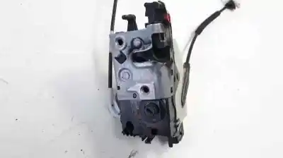 Peça sobressalente para automóvel em segunda mão fechadura da porta traseira esquerda por peugeot 208 active referências oem iam 9688080880