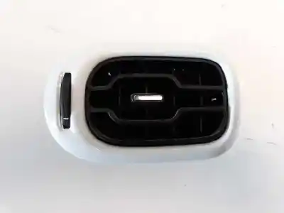 Second-hand car spare part air ventilation grille for citroen c3 picasso live edition oem iam references 9683043377