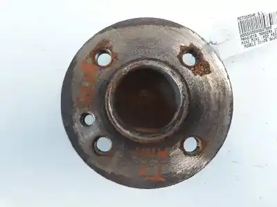 Pièce détachée automobile d'occasion moyeu de roue arrière gauche pour mini mini (r50, r53) one références oem iam 
