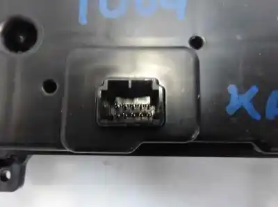 Peça sobressalente para automóvel em segunda mão comando de sofagem (chauffage / ar condicionado) por renault kadjar zen referências oem iam 275102210r  