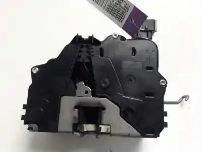 Second-hand car spare part front right door lock for opel corsa e selective oem iam references 13431840  