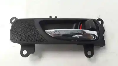 Автозапчасти б/у внутренняя задняя правая ручка за lexus is200 (ds2/is2) 2.2 d-4d cat 150 cv / 110 kw ссылки oem iam 6773053010