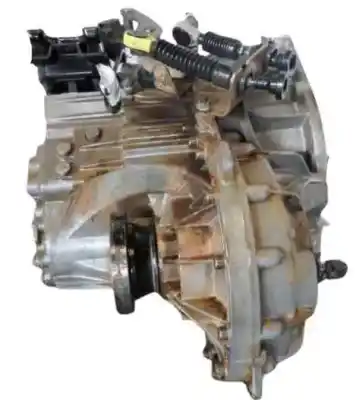 Second-hand car spare part gearbox for mercedes-benz vito (w638) caja cerrada 108 cdi  (638.094) oem iam references 6382601000  023774