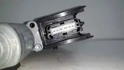 Second-hand car spare part right front window motor for kia ceed (cd) 1.6 crdi 136 oem iam references 82460j7010  