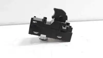 Автозапчастина б/у передній правий віконний вимикач для kia ceed (cd) 1.6 crdi 136 посилання на oem iam 93575j7000  