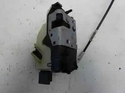 Tweedehands auto-onderdeel deurslot rechts voor voor peugeot 208 allure oem iam-referenties 