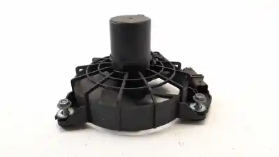 Pezzo di ricambio per auto di seconda mano elettroventola per renault twingo iii 1.0 sce energy riferimenti oem iam 8240708  