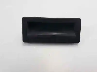 Peça sobressalente para automóvel em segunda mão puxador exterior de mala por audi a3 sedán (8vs) attraction referências oem iam 5n0827566