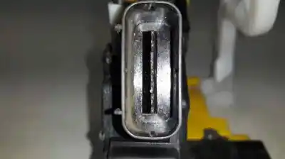 Second-hand car spare part left front door lock for kia cee´d drive oem iam references 81310a2100  