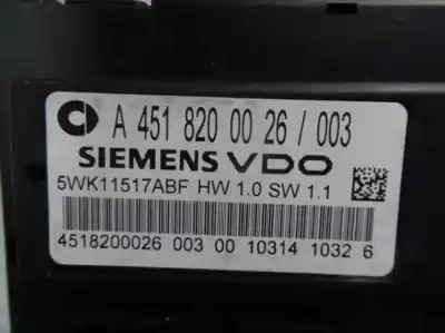 Tweedehands auto-onderdeel relais/zekeringenkastje voor smart coupe micro hybrid drive (45kw) (451.334) oem iam-referenties a4518200026  