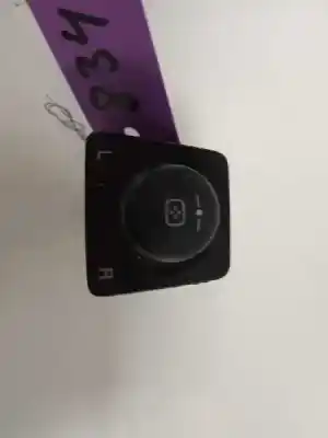 Second-hand car spare part rearview side mirror switch for opel antara selective oem iam references 201004180