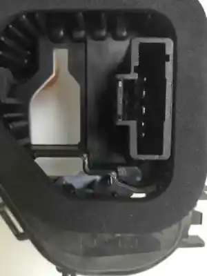 Автозапчастина б/у лампальник для renault twingo iii luxe посилання на oem iam   