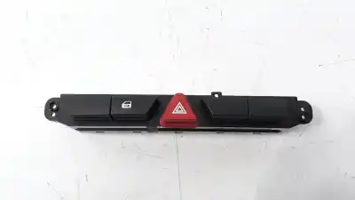 Second-hand car spare part hazard warning lights for kia cee´d 1.6 crdi cat oem iam references 937001h000