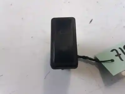 Peça sobressalente para automóvel em segunda mão BOTÃO / INTERRUPTOR ELEVADOR VIDRO DIANTEIRO ESQUERDO por CITROEN AX  Referências OEM IAM   