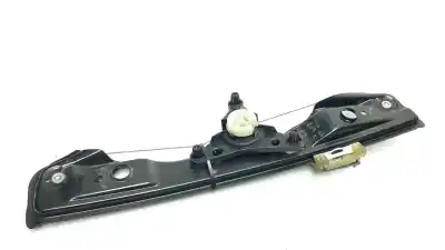 Pièce détachée automobile d'occasion LÉVE GLACE ARRIÈRE DROIT pour MERCEDES CLASE A (W176)  Références OEM IAM A1767300279  