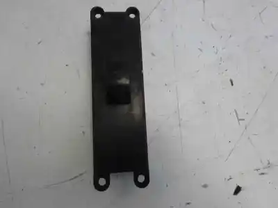 Pièce détachée automobile d'occasion COMMANDE DE LÈVE VITRE AVANT GAUCHE pour NISSAN MAXIMA QX (A32)  Références OEM IAM   