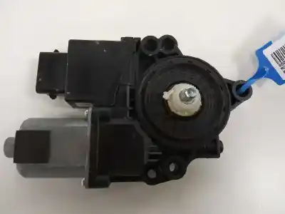 Second-hand car spare part right front window motor for kia cee´d drive oem iam references 82460a2010