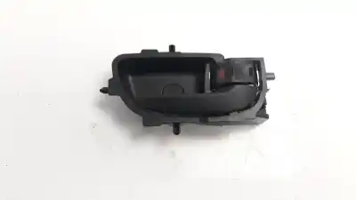 Peça sobressalente para automóvel em segunda mão puxador interior dianteiro direito por toyota yaris active referências oem iam 692050d200