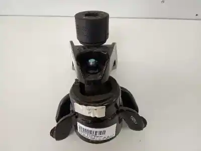 Second-hand car spare part right engine support for kia cee´d drive oem iam references 21810a2000