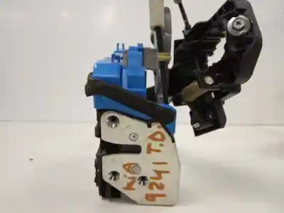 Second-hand car spare part rear right door lock for kia cee´d drive oem iam references 81420a2400