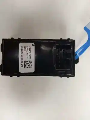 Second-hand car spare part right front power window switch for kia cee´d drive oem iam references 4c25101000  