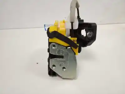 Second-hand car spare part front right door lock for kia cee´d drive oem iam references 81320a2410