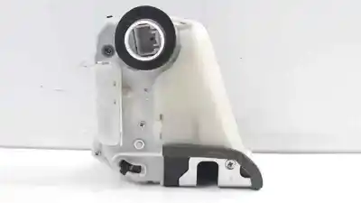 Second-hand car spare part rear right door lock for toyota yaris active oem iam references 