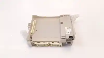 Peça sobressalente para automóvel em segunda mão caixa de fusíveis e relés por toyota yaris active referências oem iam 8273052m80
