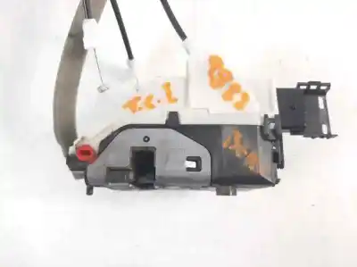 Second-hand car spare part left side door lock for citroen berlingo multispace (b9) 1.6 bluehdi 120 oem iam references 828421