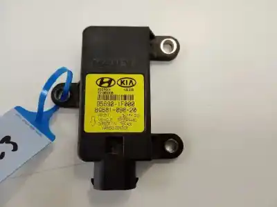 Pezzo di ricambio per auto di seconda mano modulo elettronico per kia sportage drive 4x2 riferimenti oem iam 956901f000