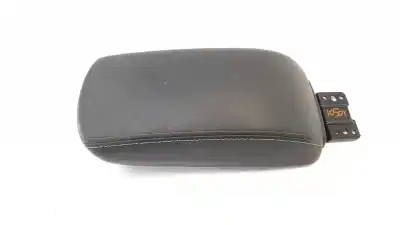 Second-hand car spare part center armrest for jeep compass (mp, m6, mv, m7) 1.4 multiair oem iam references 2031563xw1