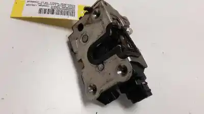 Second-hand car spare part rear left door lock for dacia duster laureate 4x2 oem iam references 825031894r