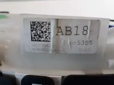 Peça sobressalente para automóvel em segunda mão quadrante por opel astra j lim. enjoy referências oem iam 13355355  