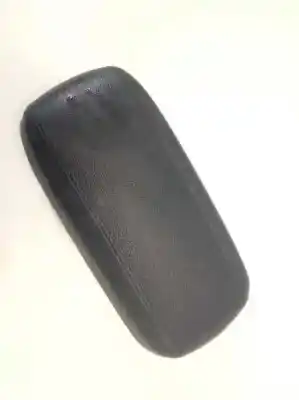 Peça sobressalente para automóvel em segunda mão apoio de braço consola central por kia rio (yb) 1.2 cat referências oem iam 