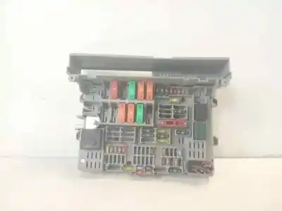 Second-hand car spare part FUSE BOX UNIT for BMW SERIE 3 BERLINA (E90)  OEM IAM references 10688710  
