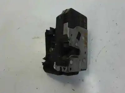 Second-hand car spare part front right door lock for opel corsa c comfort oem iam references 24434885