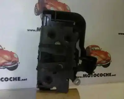 Peça sobressalente para automóvel em segunda mão fechadura da porta dianteira direita por ford focus berlina (cap) 1.6 cat referências oem iam 3m5ar21812aj