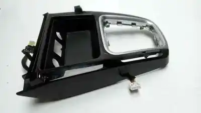 Peça sobressalente para automóvel em segunda mão moldagem por kia ceed (cd) 1.4 referências oem iam 84615j7010  