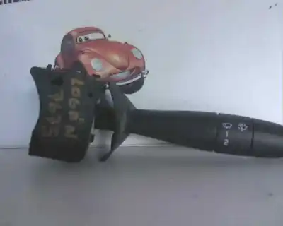 Second-hand car spare part WINDSHIEL WIPER SWITCH for DACIA LOGAN  OEM IAM references 8200792575  