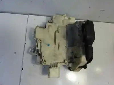 Автозапчасти б/у замок задней левой двери за audi a4 avant (8e) 1.9 tdi ссылки oem iam 8e0839015aa   Автозапчасти б/у замок задней левой двери за audi a4 avant (8e) 1.9 tdi ссылки oem iam 8e0839015aa